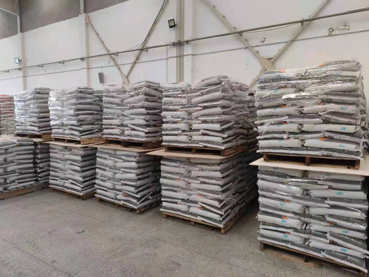 ?蹊径桥梁病害爆发的原因有哪些？该选择何种修补质料？