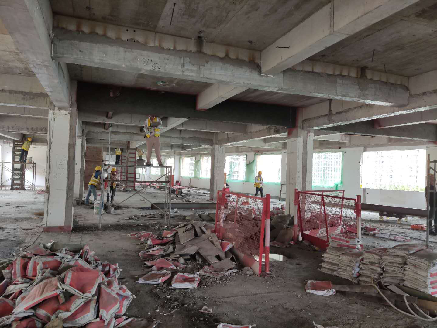 镌汰冰球突破灌浆料坍落度损失的步伐（下）