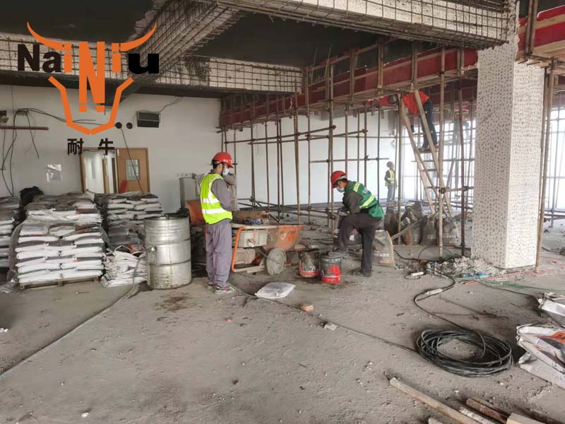 修补水泥路面露骨质料哪个厂家有？？？