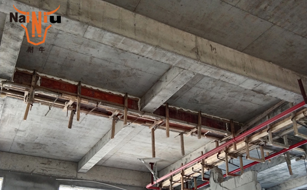 听说防水涂料越稠越好？？冰球突破告诉你真相（上）