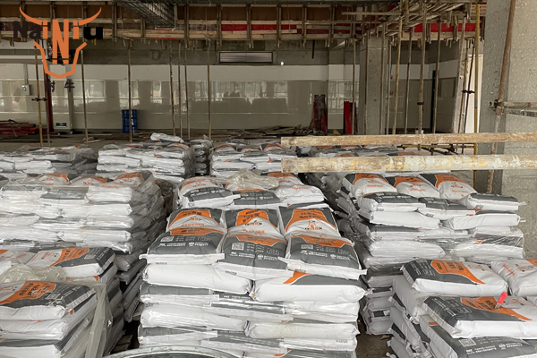 冰球突破支座砂浆和高强灌浆料的区别在那里？